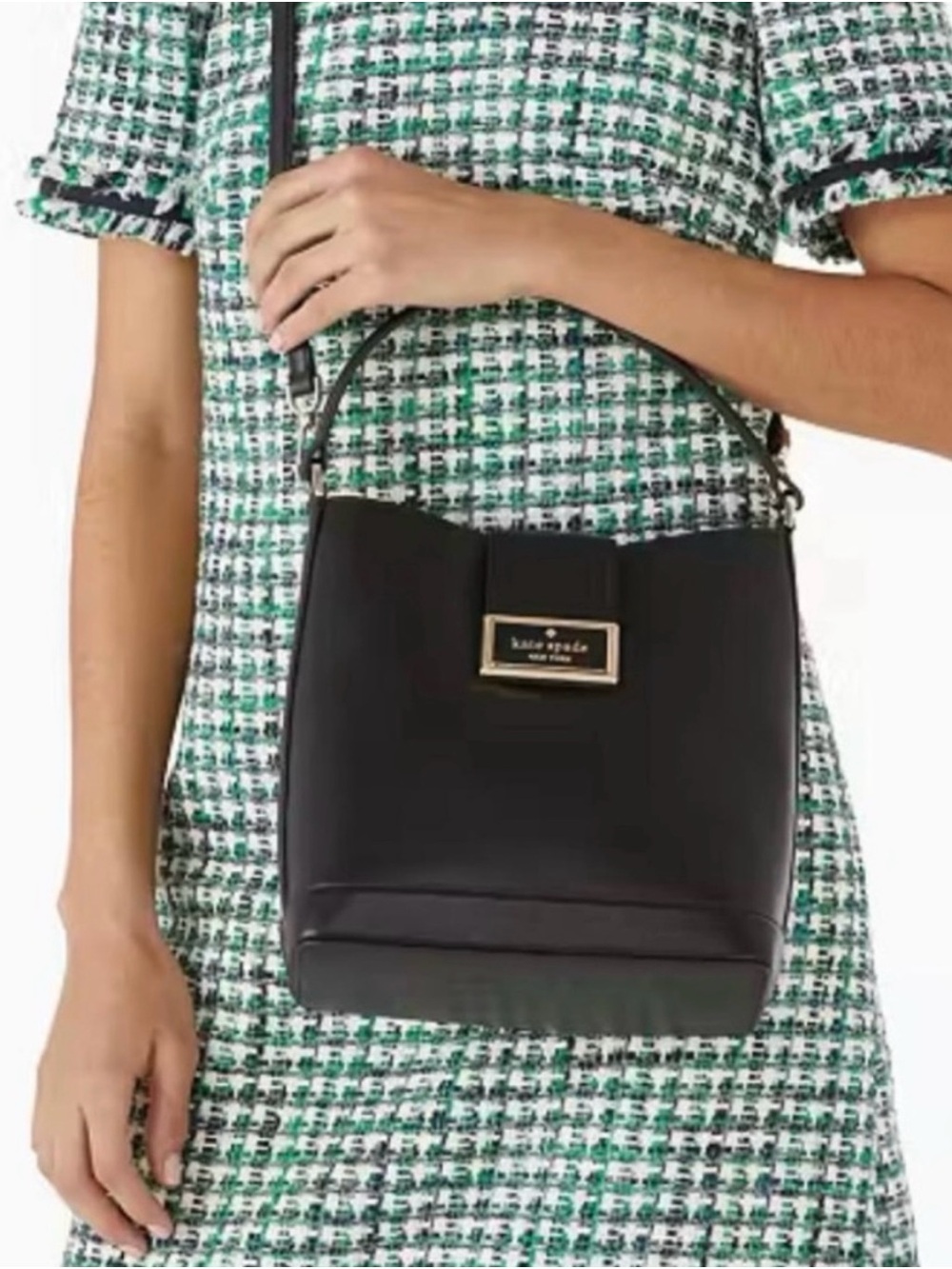 kate spade black leather bucket crossbody, gold plaque,
Brand new with tags